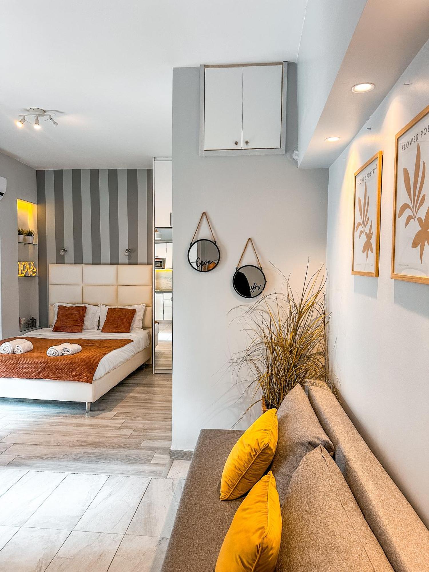 Walk To Markets From A Cozy Studio By Cielo Homes Athens Ngoại thất bức ảnh